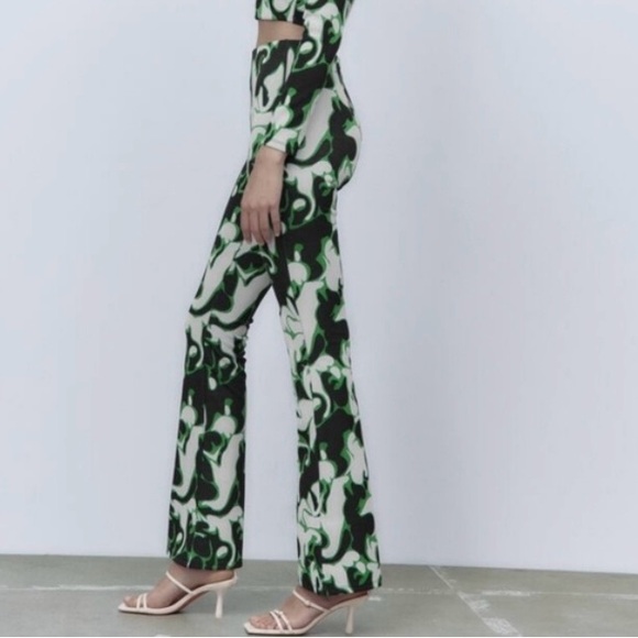 NEW Zara jacquard print flare pants - Picture 5 of 8